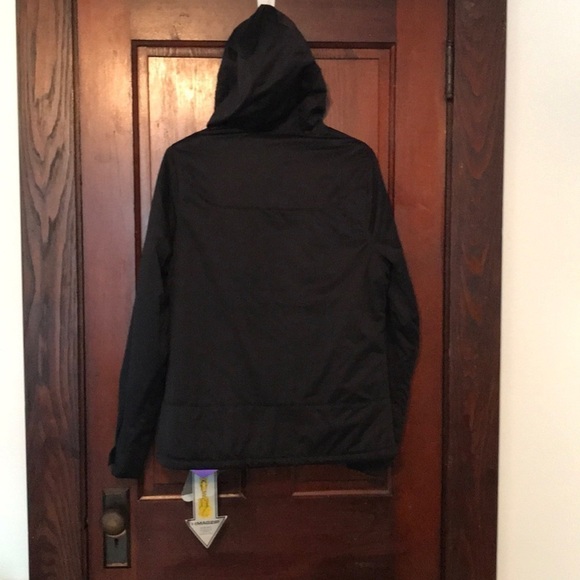 NWT Under Armour Ampli Winter Running Coat - Picture 8 of 8